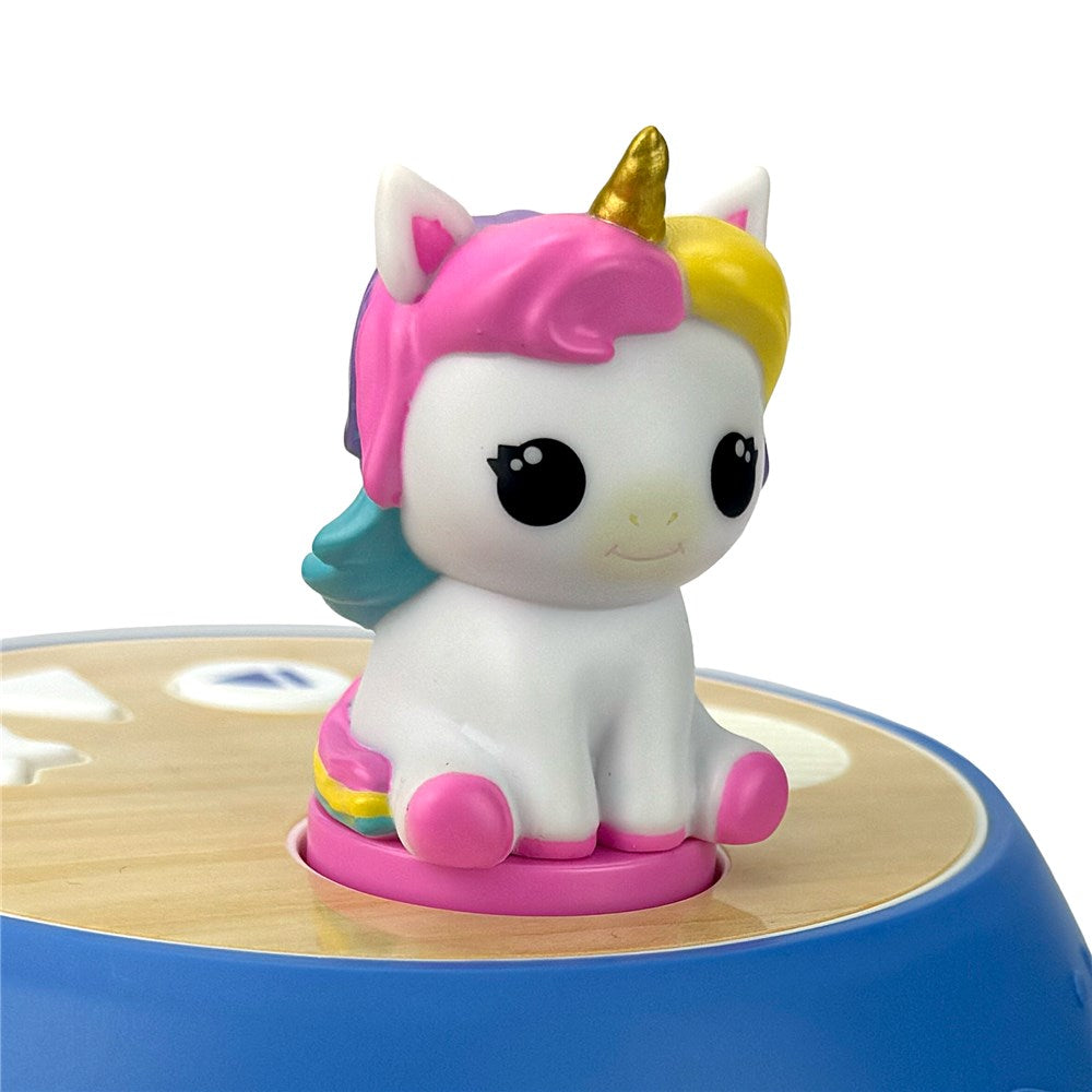 LUNA UNICORN CHARACTER