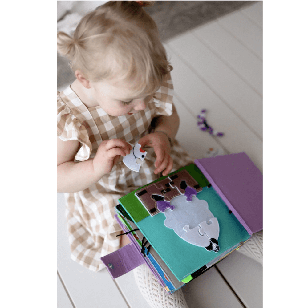 WONDERTIVITY LITTLE LAMB NURSERY RHYME BUSY BOOK