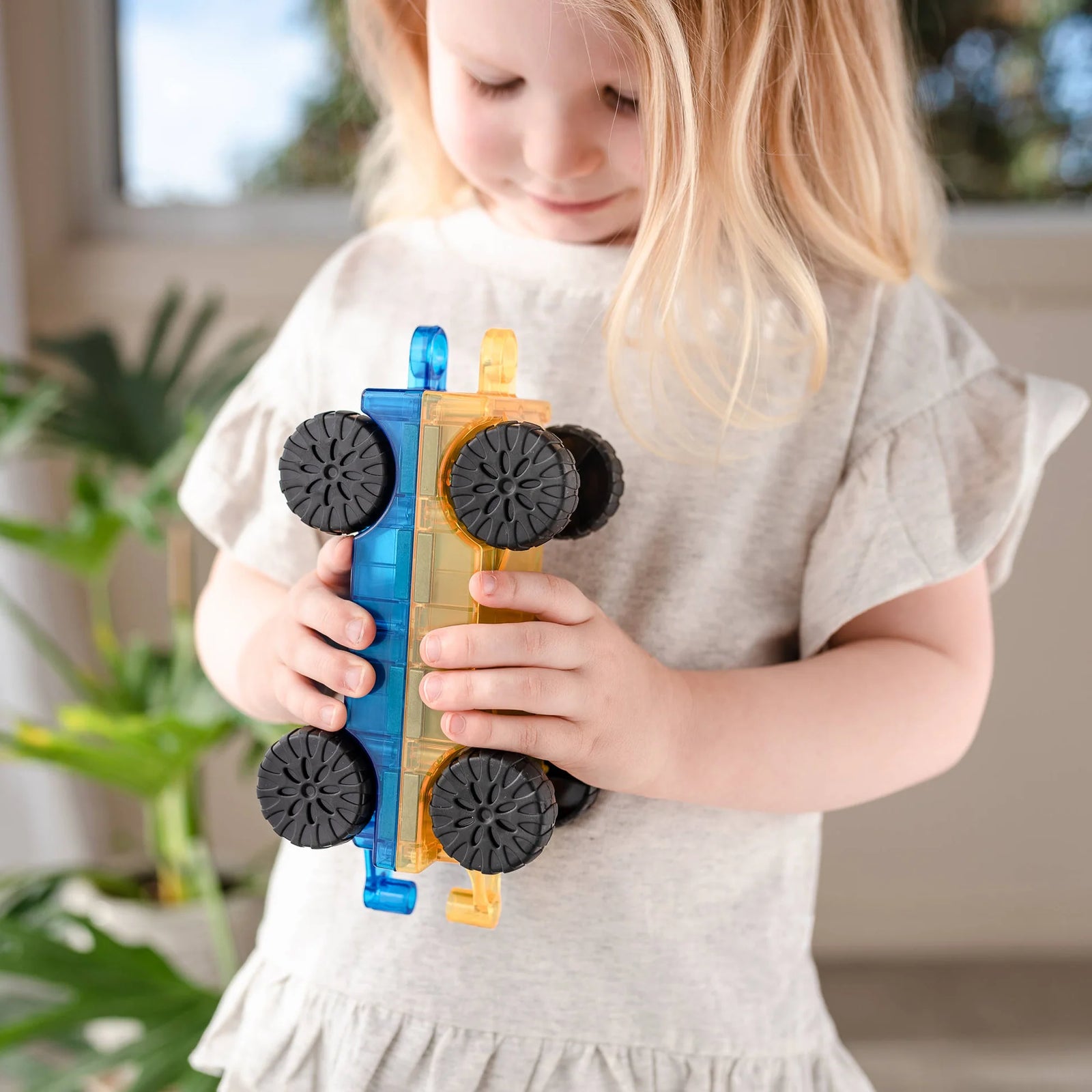 CONNETIX BRIGHT CAR 2PC PACK
