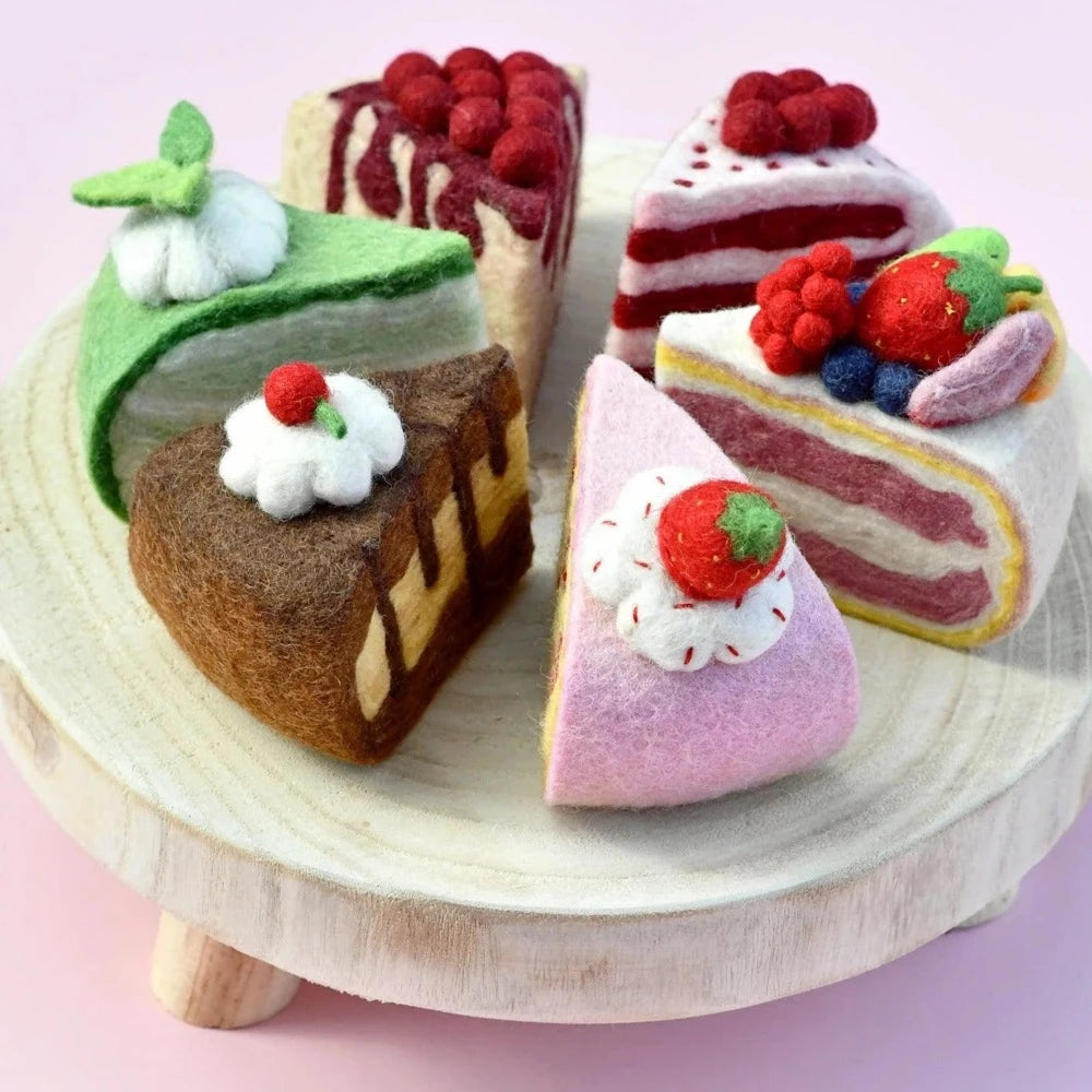 TARA TREASURES FELT STRAWBERRY TORTE CAKE SLICE