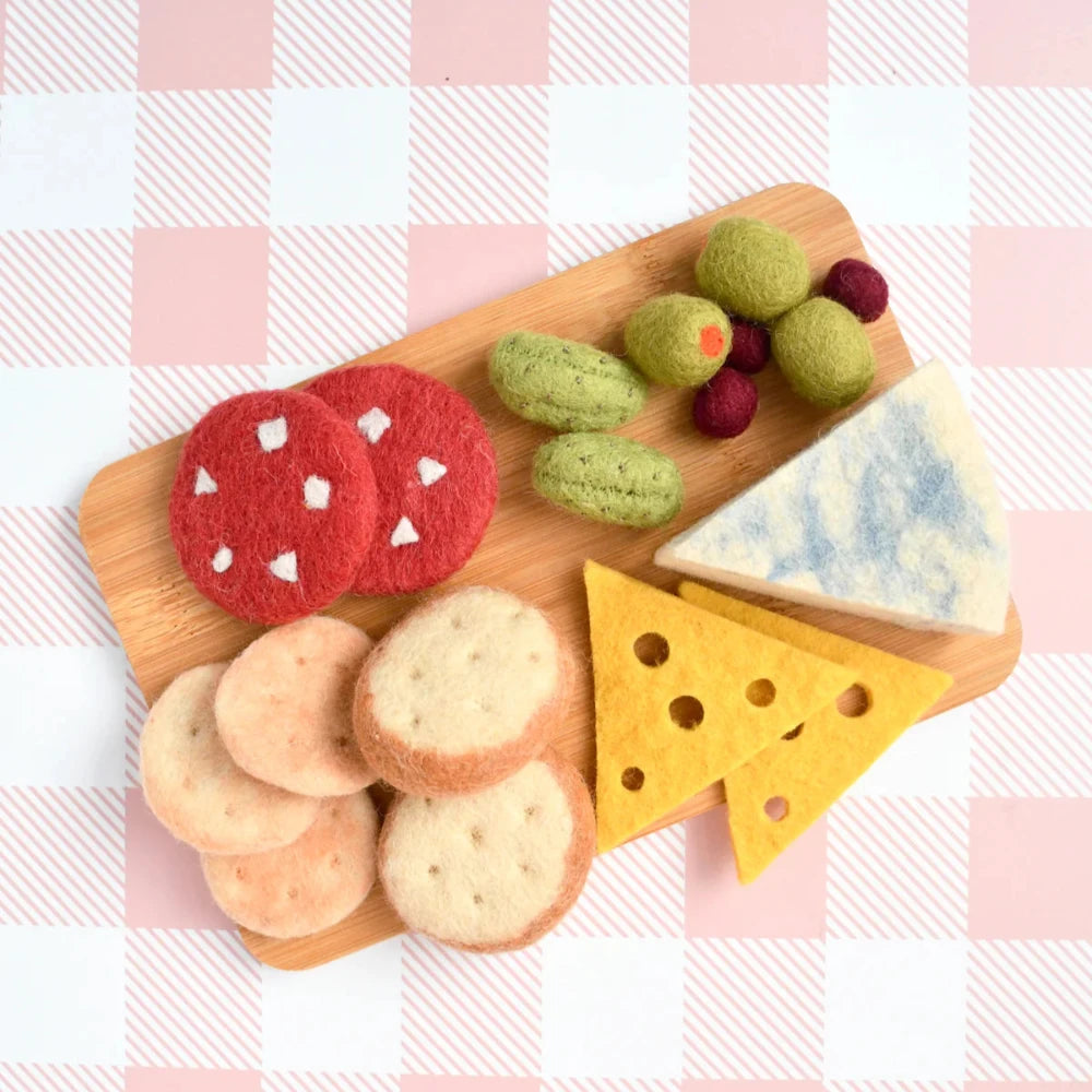 TARA TREASURES FELT CHEESE PLATTER SET