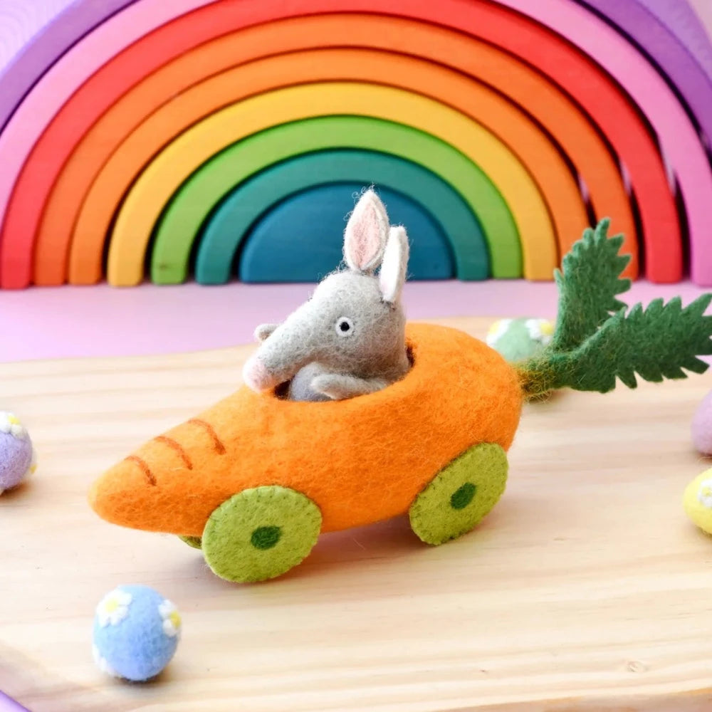 TARA TREASURES FELT BILBY WITH CARROT CAR