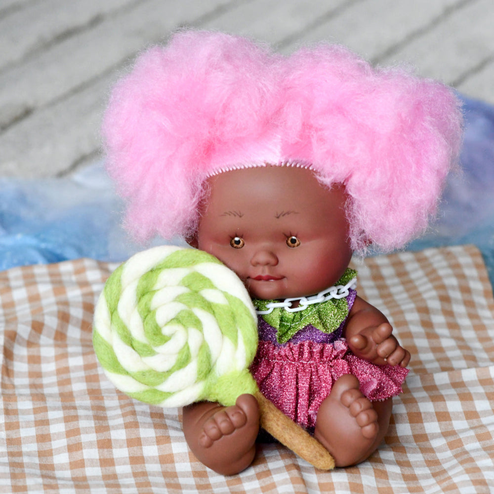 TARA TREASURES FELT LIME GREEN AND WHITE SWIRL LOLLIPOP