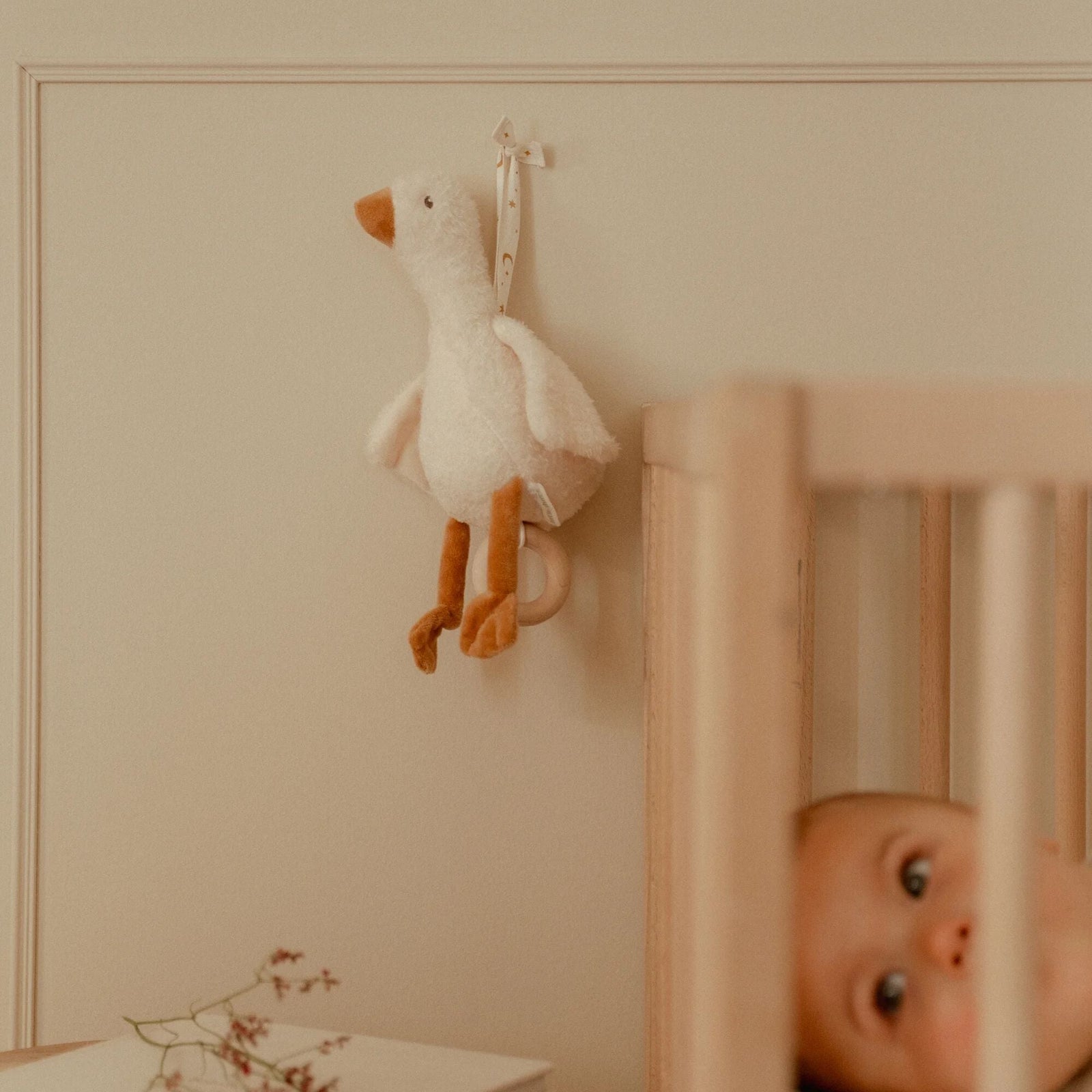 LITTLE DUTCH NEWBORN NATURALS LITTLE GOOSE MUSIC BOX