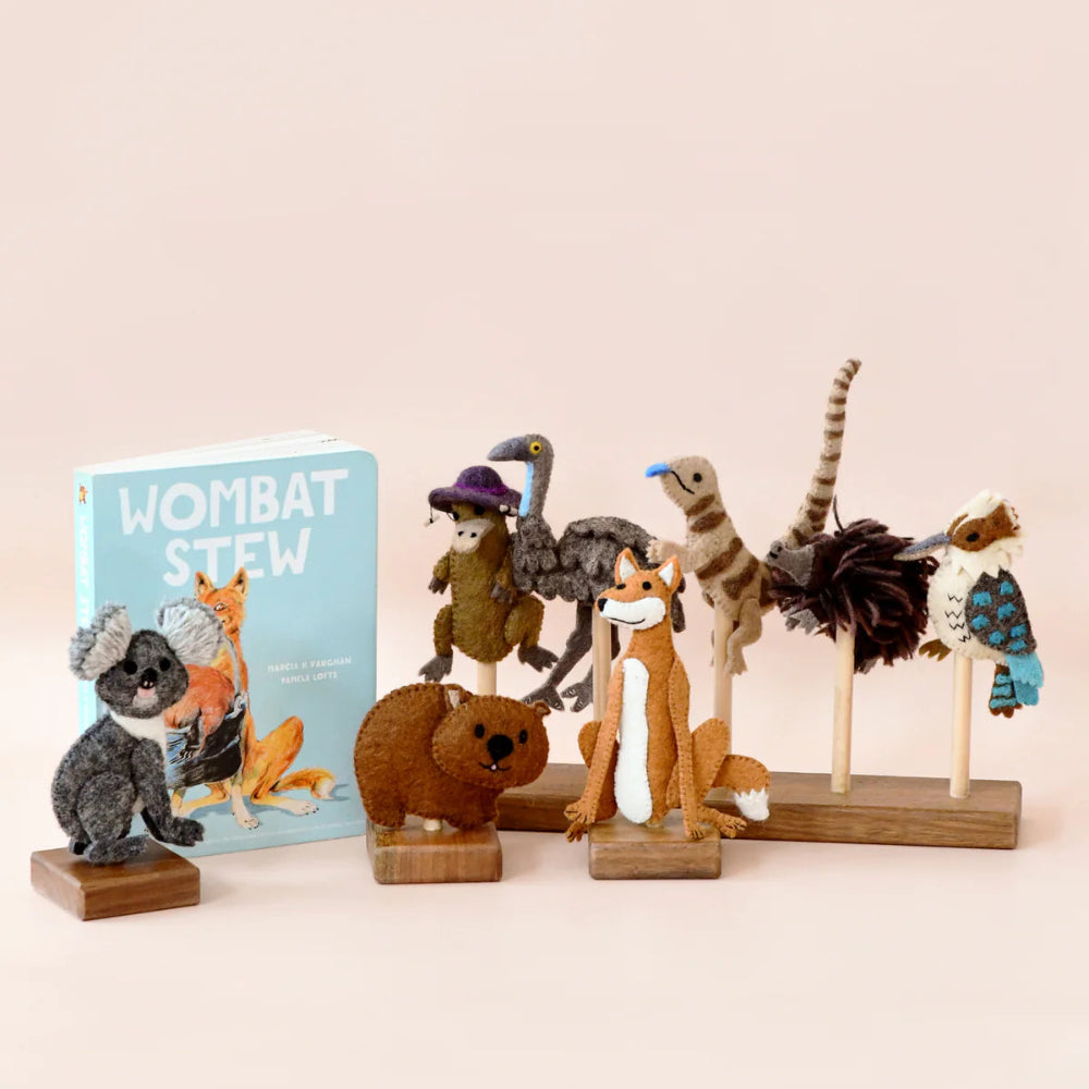 TARA TREASURES WOMBAT STEW FINGER PUPPET SET