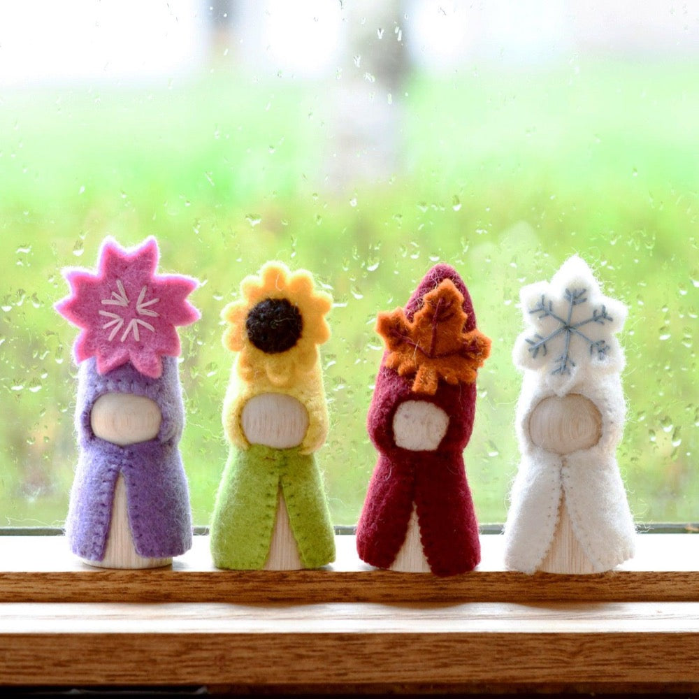 TARA TREASURES FELT FOUR SEASONS PEG DOLLS