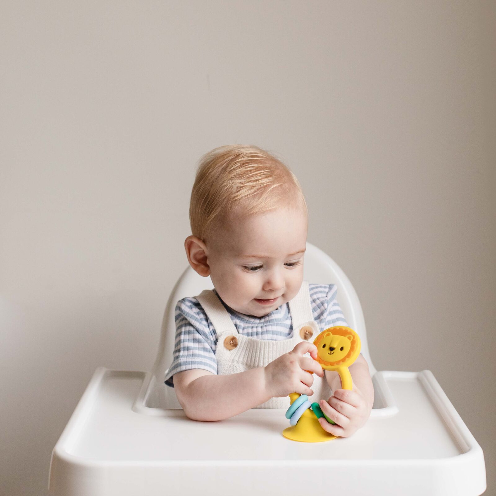 TIGER TRIBE HIGH CHAIR BUDDY SILICONE LION