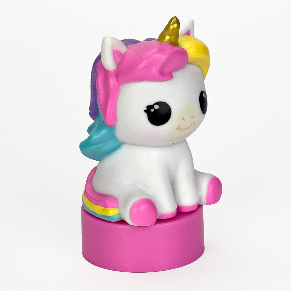 LUNA UNICORN CHARACTER
