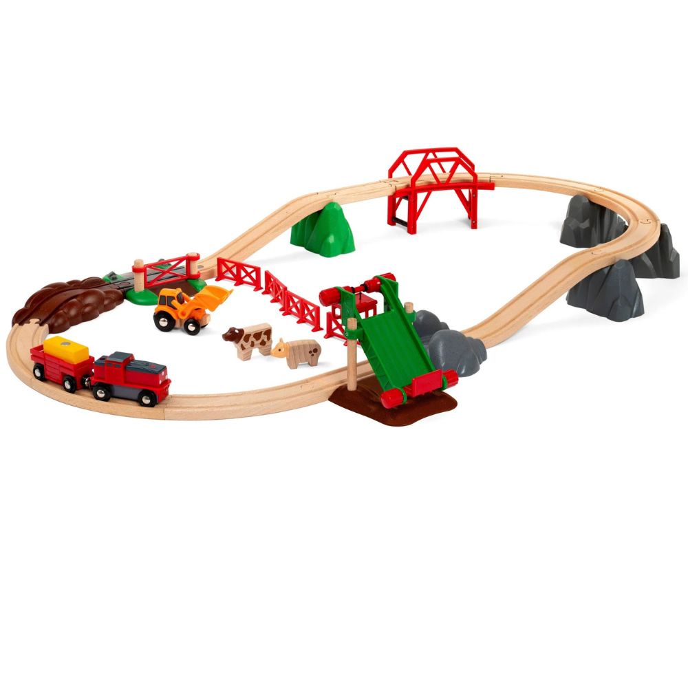 BRIO ANIMAL FARM 30 PIECE SET