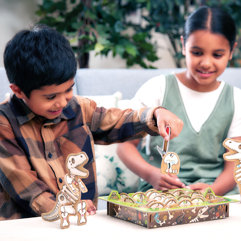 ORCHARD TOYS DINOSAUR DIG