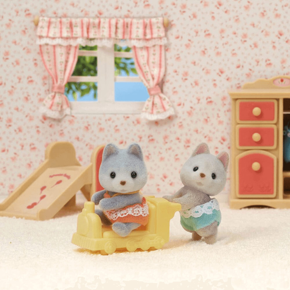 SYLVANIAN FAMILIES HUSKY TWINS SET