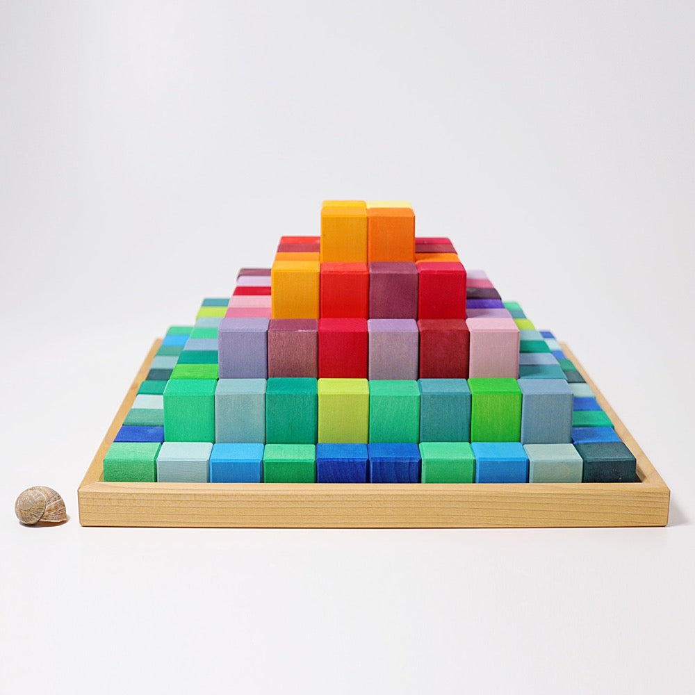 GRIMMS LARGE STEPPED PYRAMID