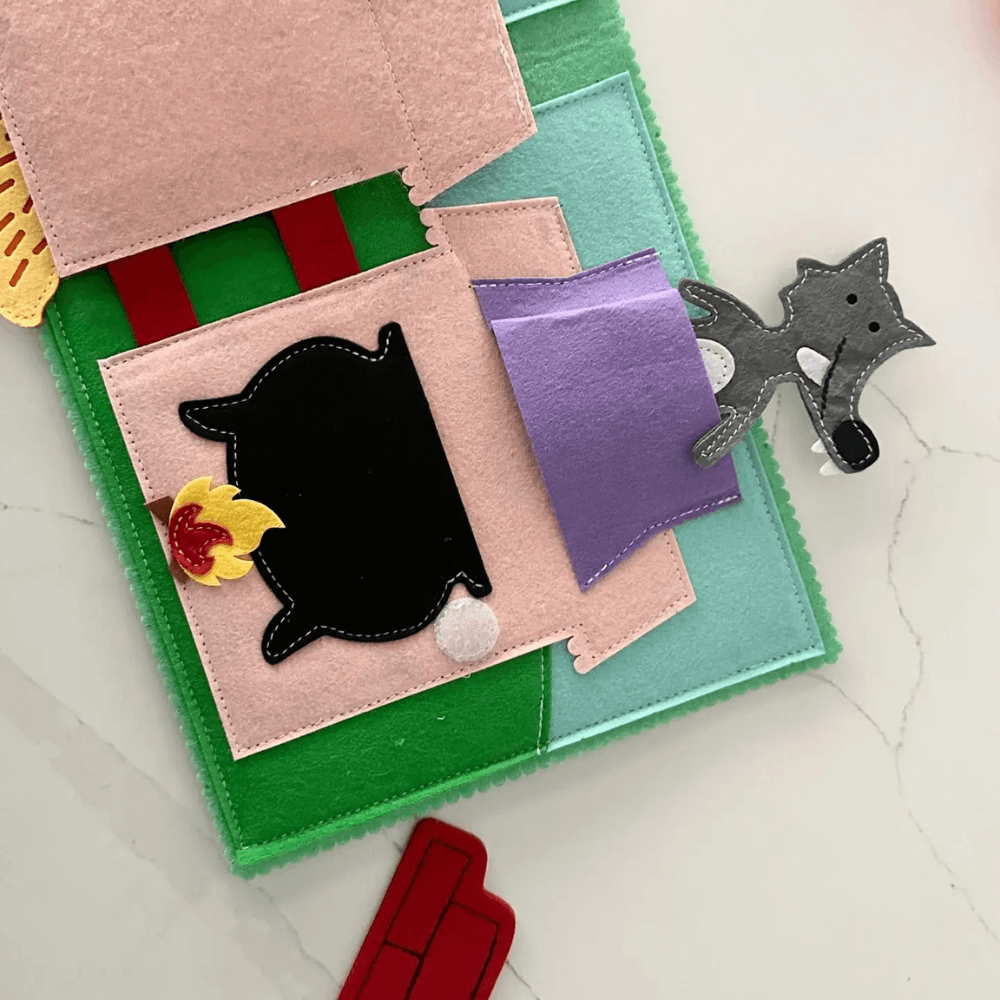 WONDERTIVITY THREE LITTLE PIGS SET