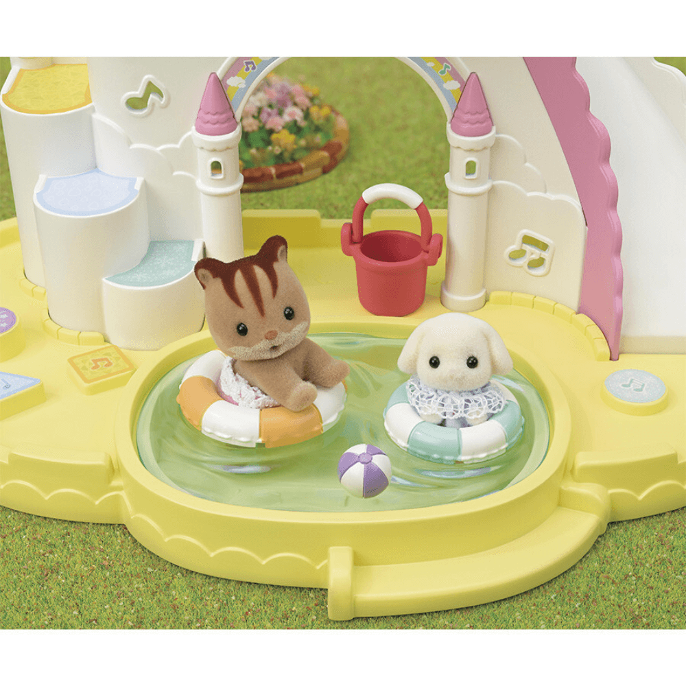 SYLVANIAN FAMILIES NURSERY SANDBOX AND POOL SET