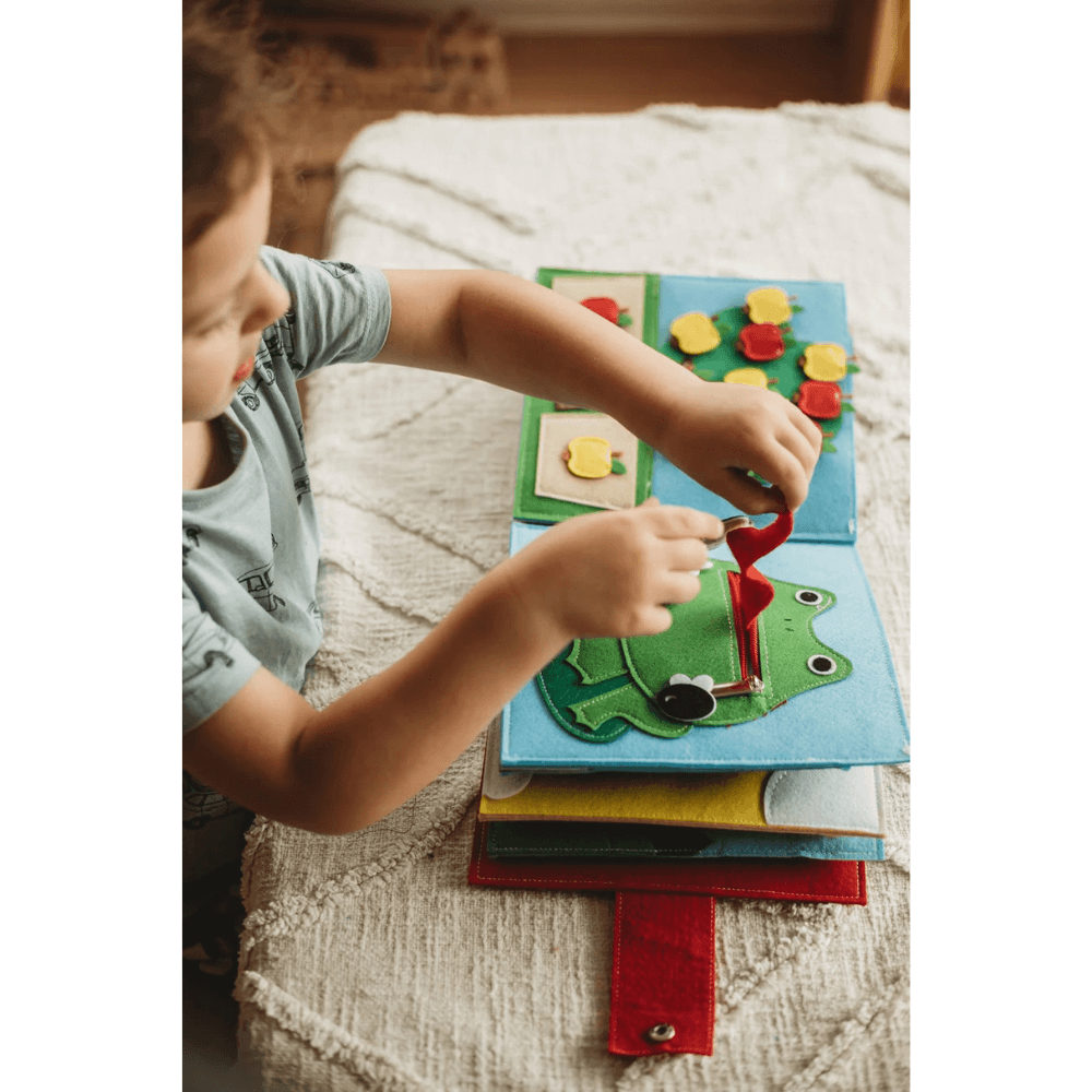 WONDERTIVITY CURIOUS KOALA AUSTRALIAN THEMED BUSY BOOK