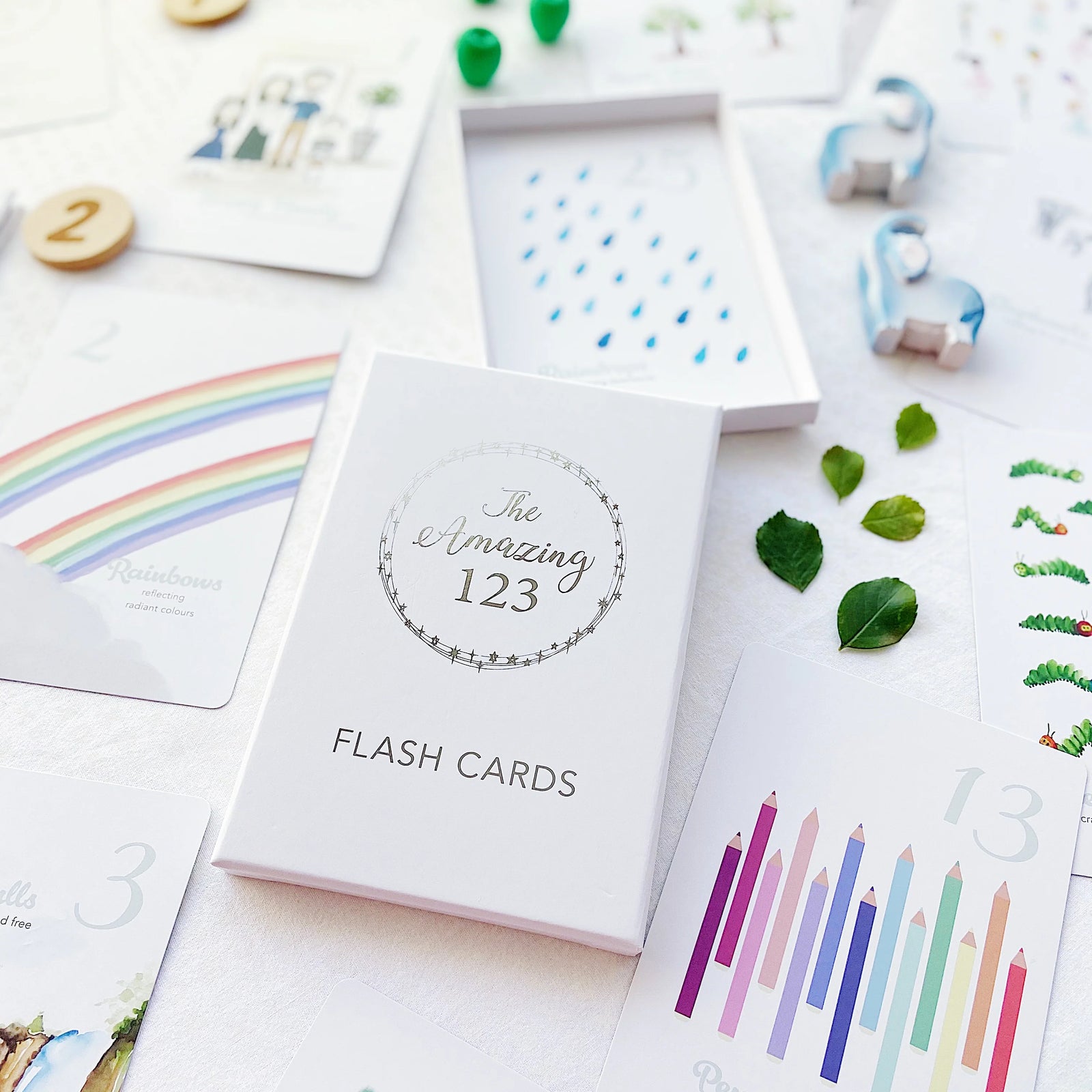 ADORED ILLUSTRATIONS THE AMAZING 123 FLASH CARDS