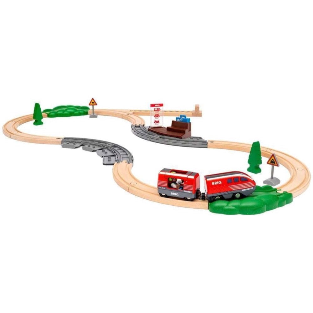 BRIO PULL BACK TRAIN SET