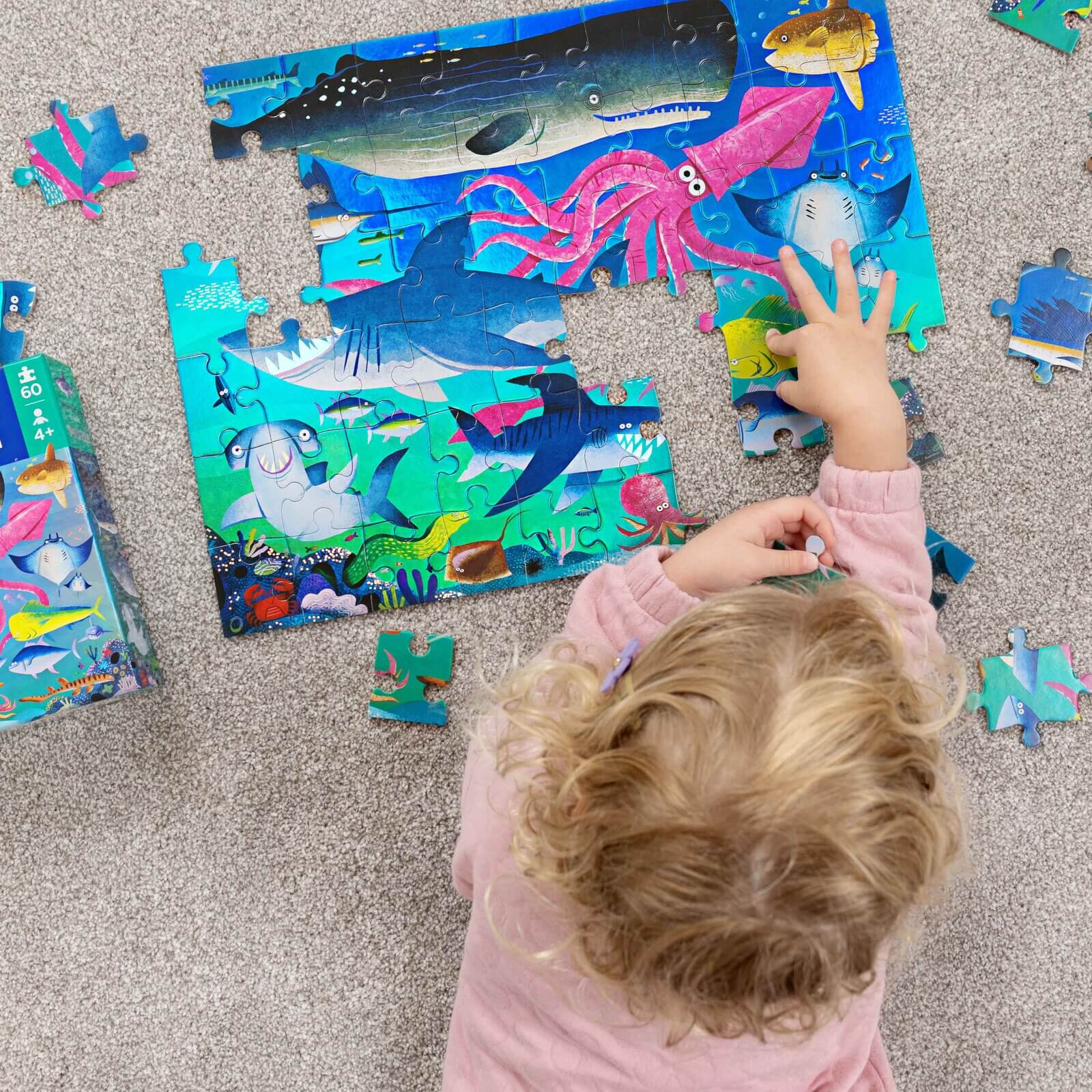 CROCODILE CREEK SHIMMERING SHARK FOIL PUZZLE 60pc