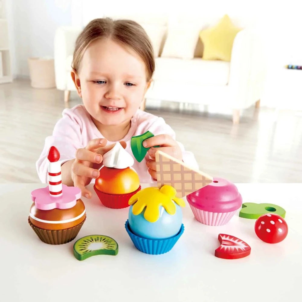 HAPE CUPCAKES SET