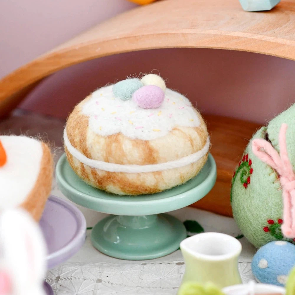 TARA TREASURES FELT DONUT WITH EGGS