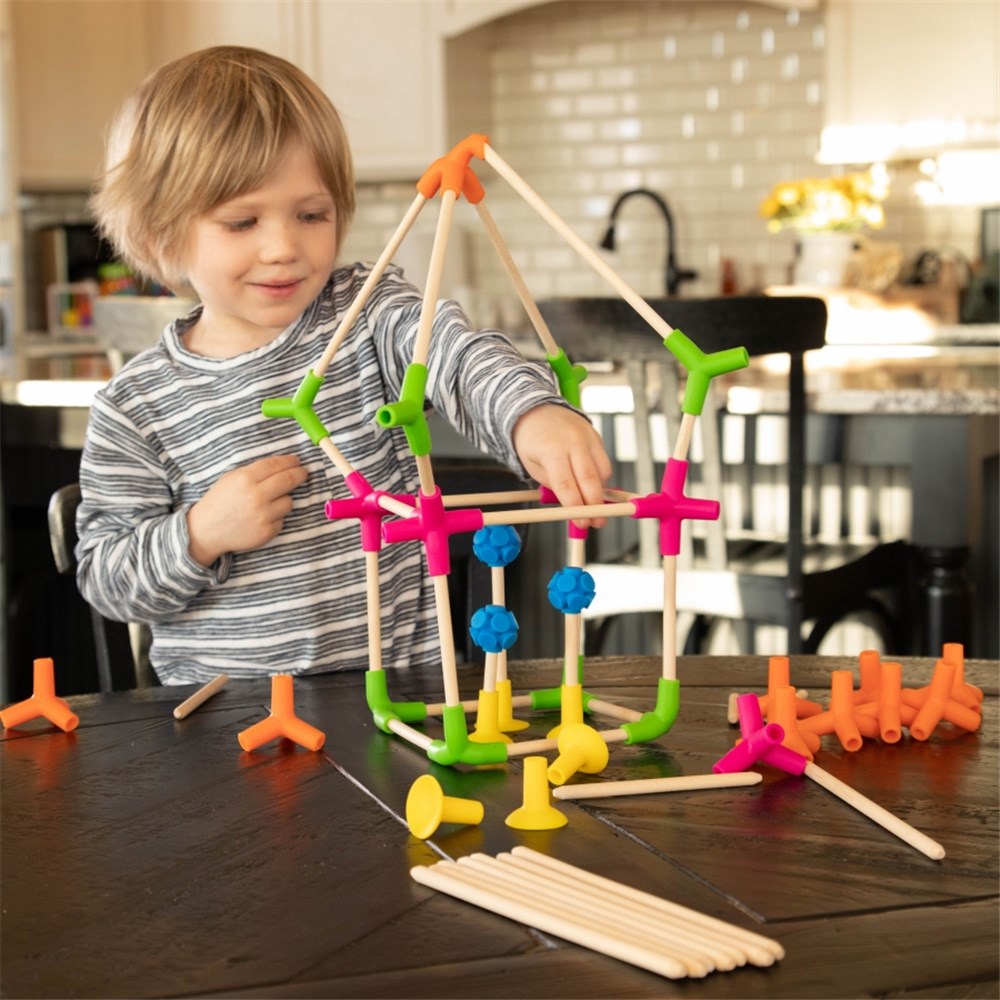 FAT BRAIN TOYS JOINKS CONSTRUCTION SET