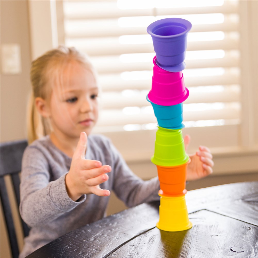 FAT BRAIN TOYS SUCTION KUPZ ACTIVITY SET