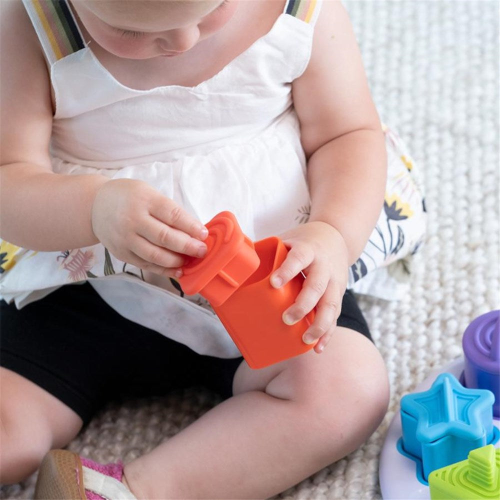 FAT BRAIN TOYS PLUGZY ACTIVITY SET