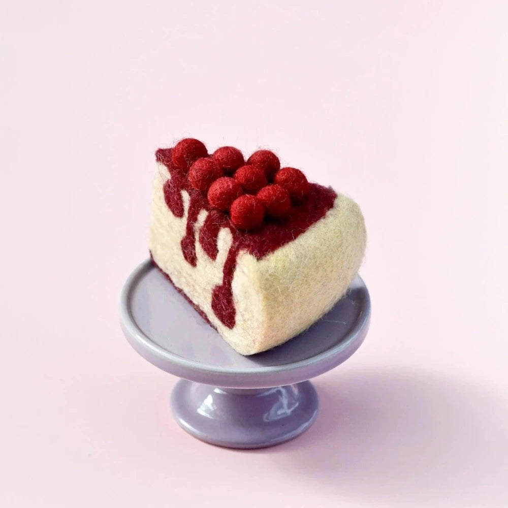 TARA TREASURES FELT BOYSENBERRY CHEESECAKE SLICE
