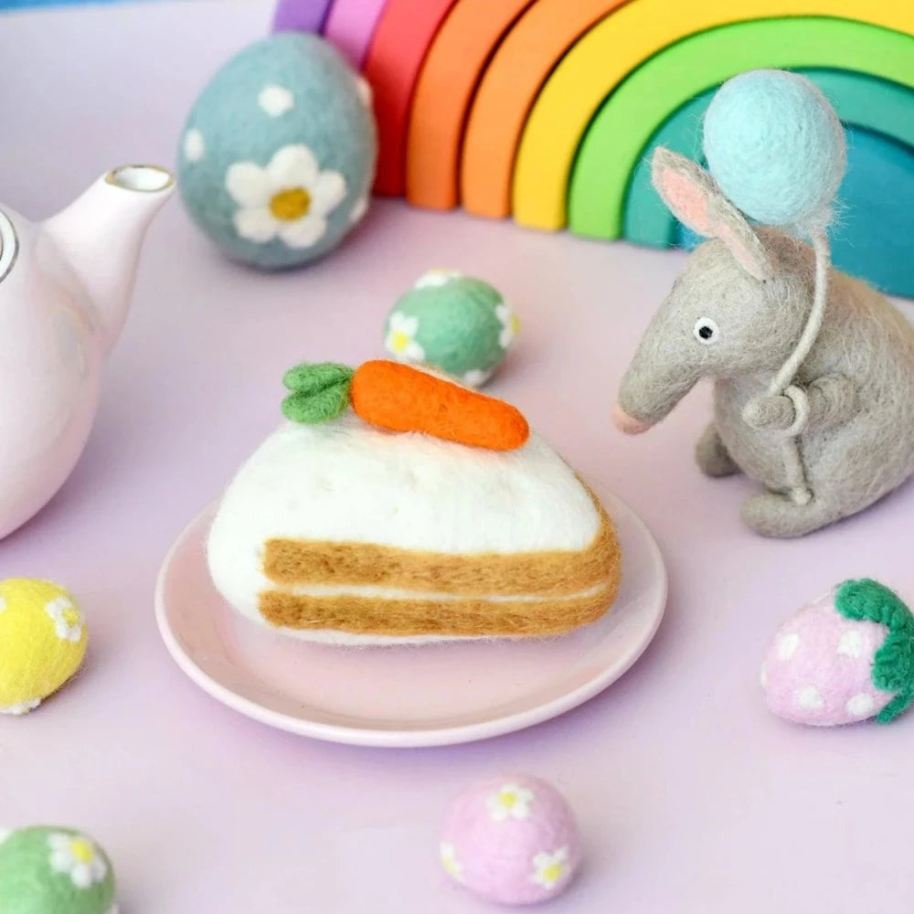 TARA TREASURES FELT CARROT CAKE
