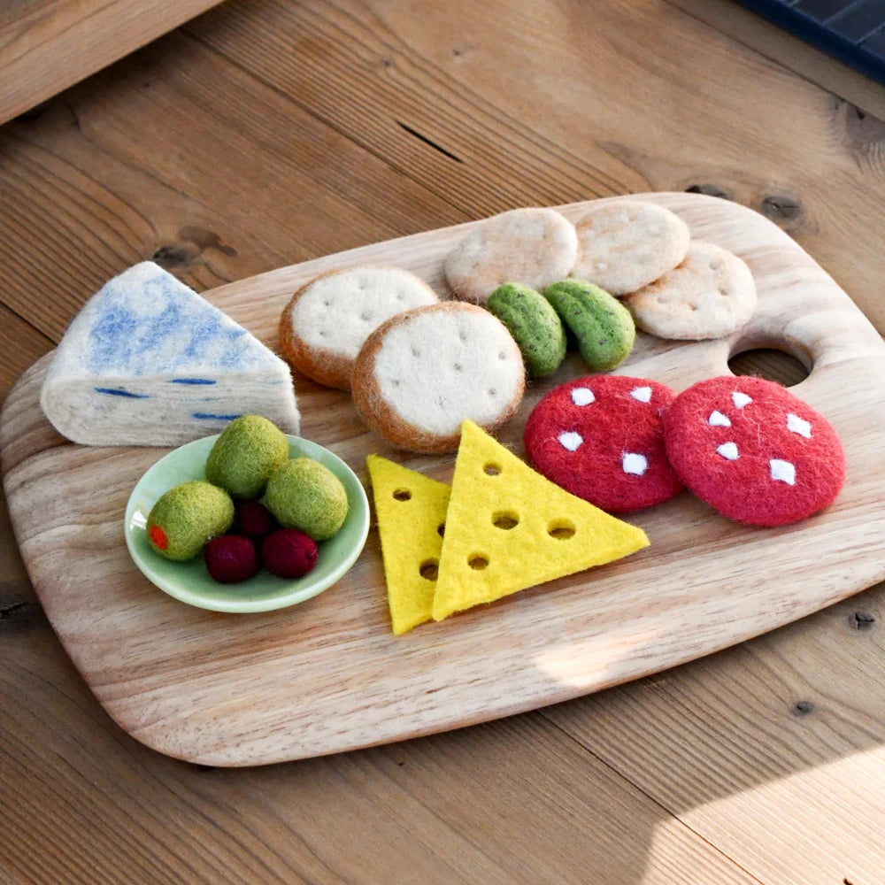 TARA TREASURES FELT CHEESE PLATTER SET