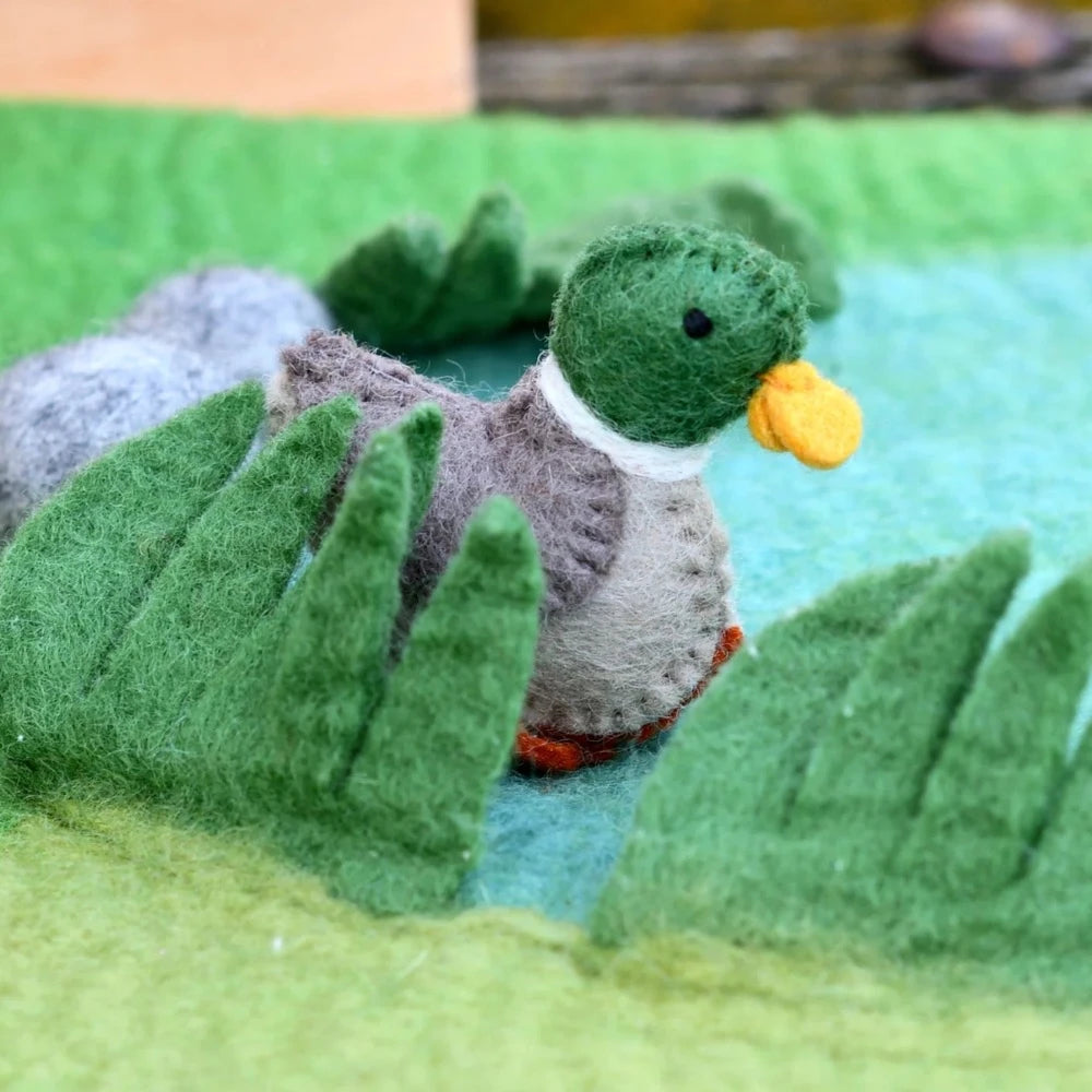 FELT DUCK TOY