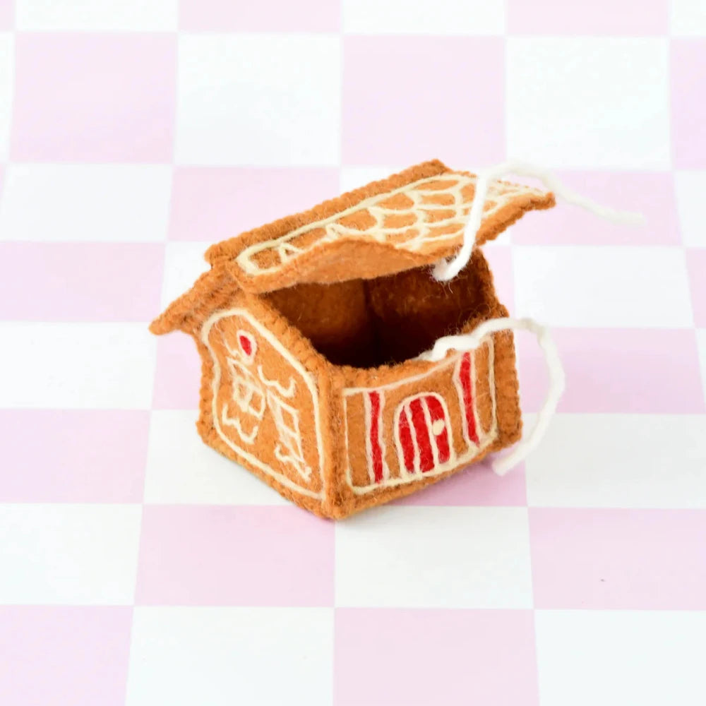 TARA TREASURES FELT GINGERBREAD HOUSE RED DOOR