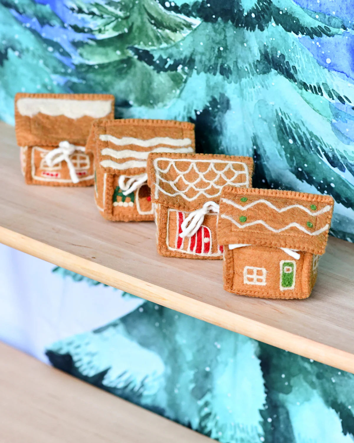 TARA TREASURES FELT GINGERBREAD HOUSE RED DOOR