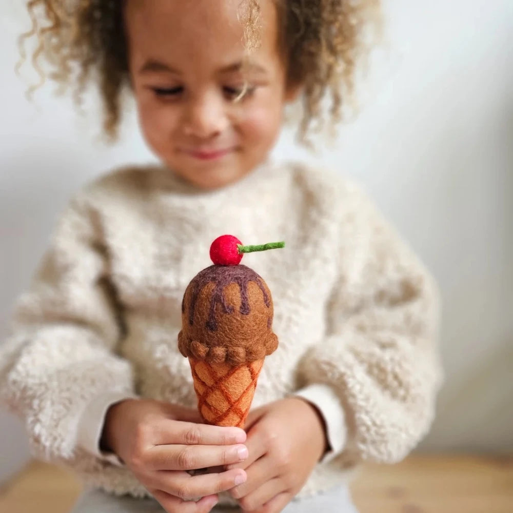 TARA TREASURES FELT DOUBLE CHOCOLATE ICECREAM WITH CHERRY