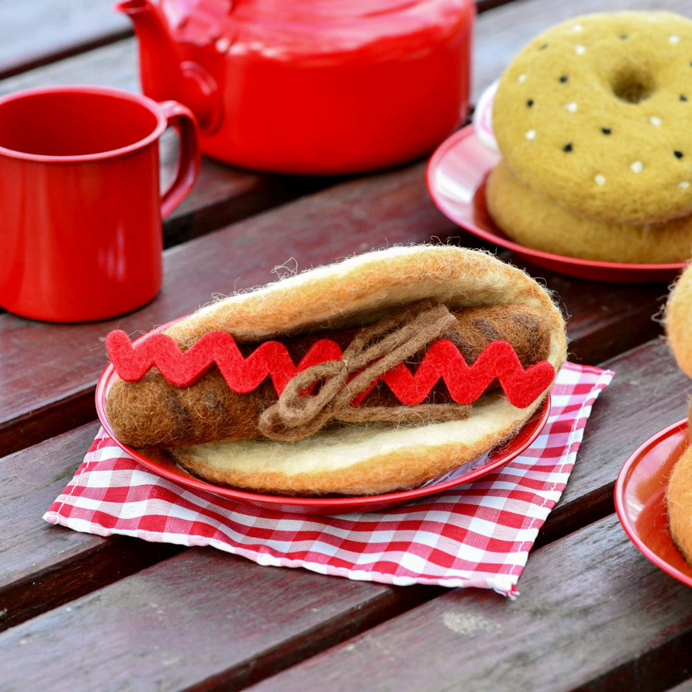 TARA TREASURES FELT SAUSAGE SIZZLE SET