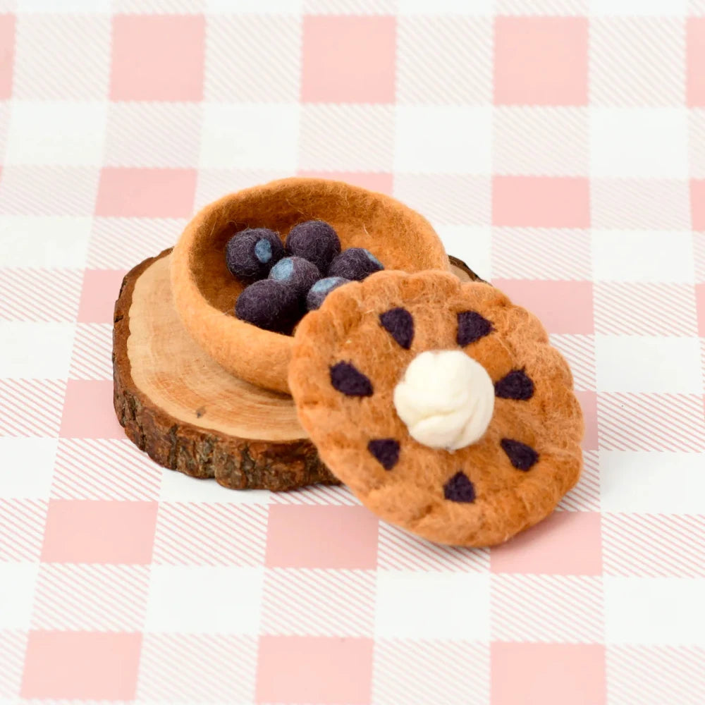 TARA TREASURES FELT BLUEBERRY PIE SET