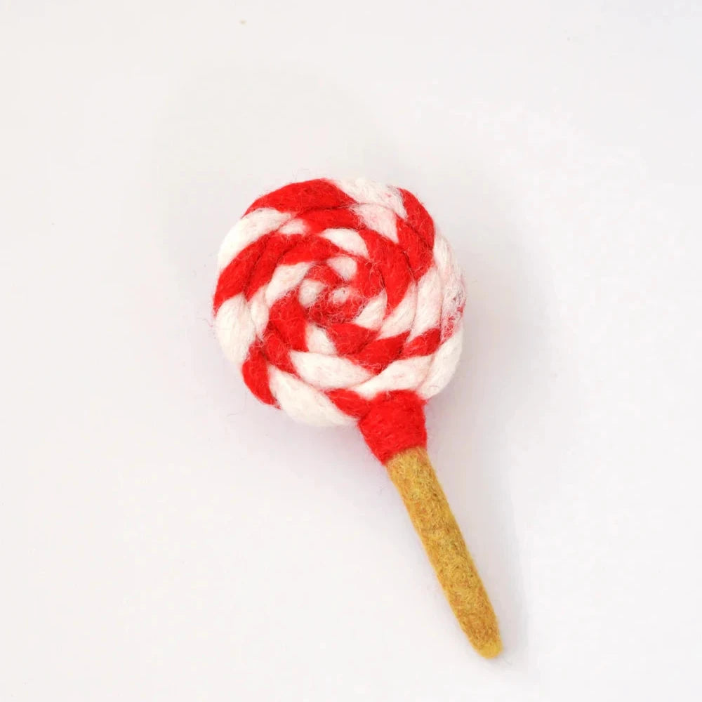 FELT RED AND WHITE SWIRL LOLLIPOP