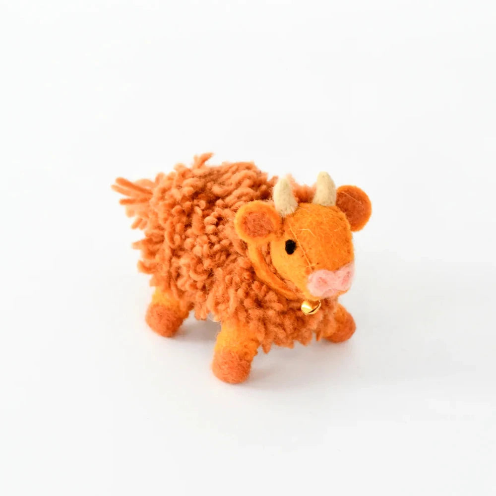 TARA TREASURES FELT HIGHLAND COW TOY LIGHT BROWN