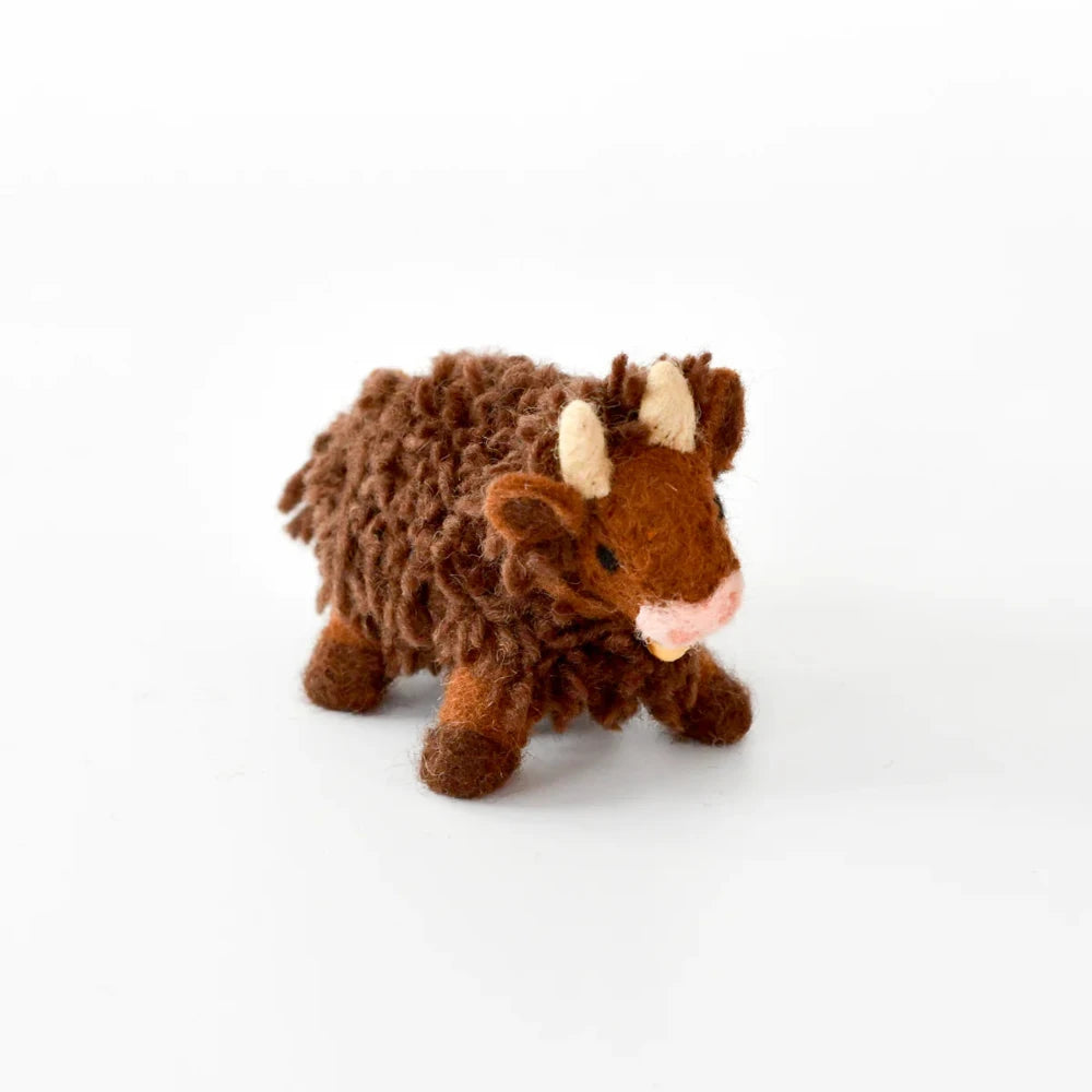 TARA TREASURES FELT HIGHLAND COW TOY DARK BROWN