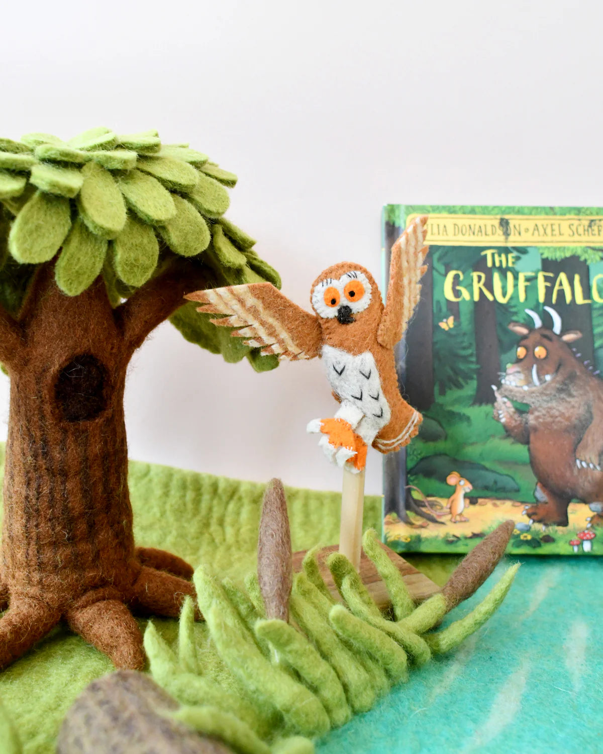 TARA TREASURES THE GRUFFALO PLAYSCAPE PLAY MAT