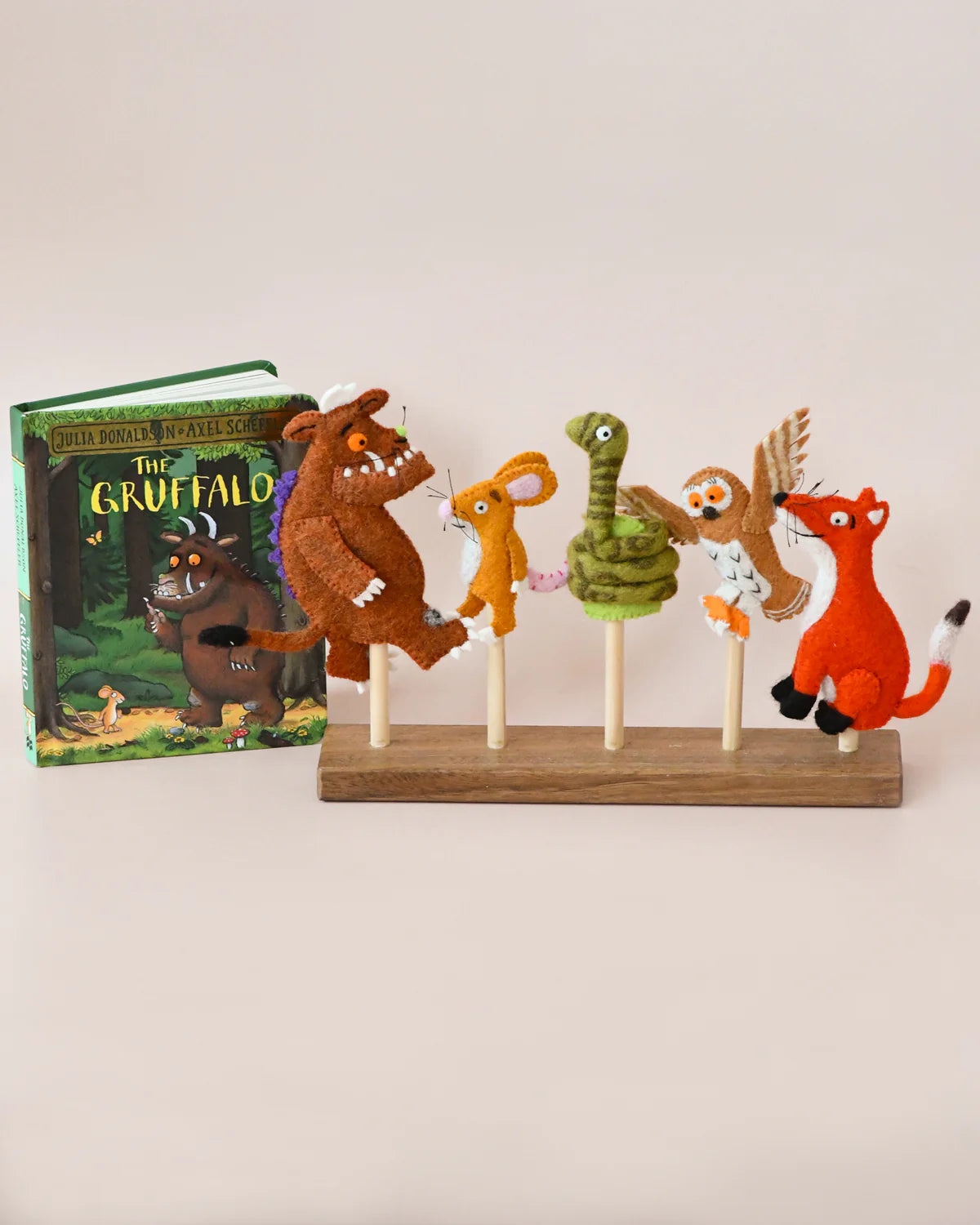 TARA TREASURES THE GRUFFALO FINGER PUPPETS SET