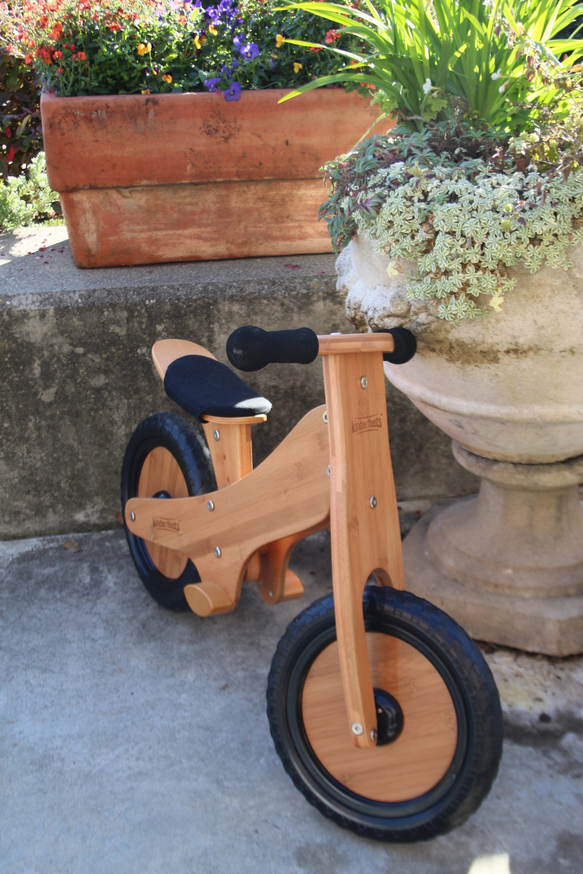 KINDERFEETS TINY TOT PLUS TRIKE 2 IN 1 BAMBOO