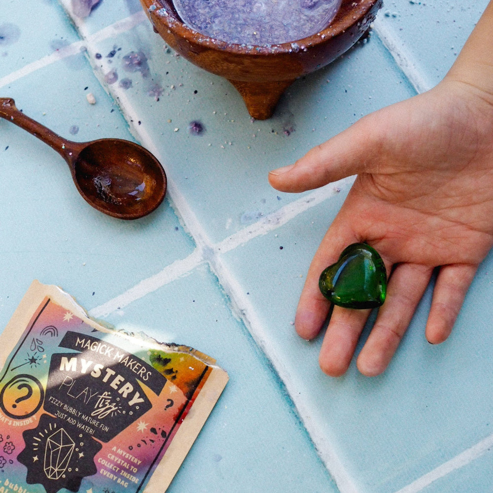 WILD MOUNTAIN CHILD MAGICK MAKERS MYSTERY PLAY FIZZ