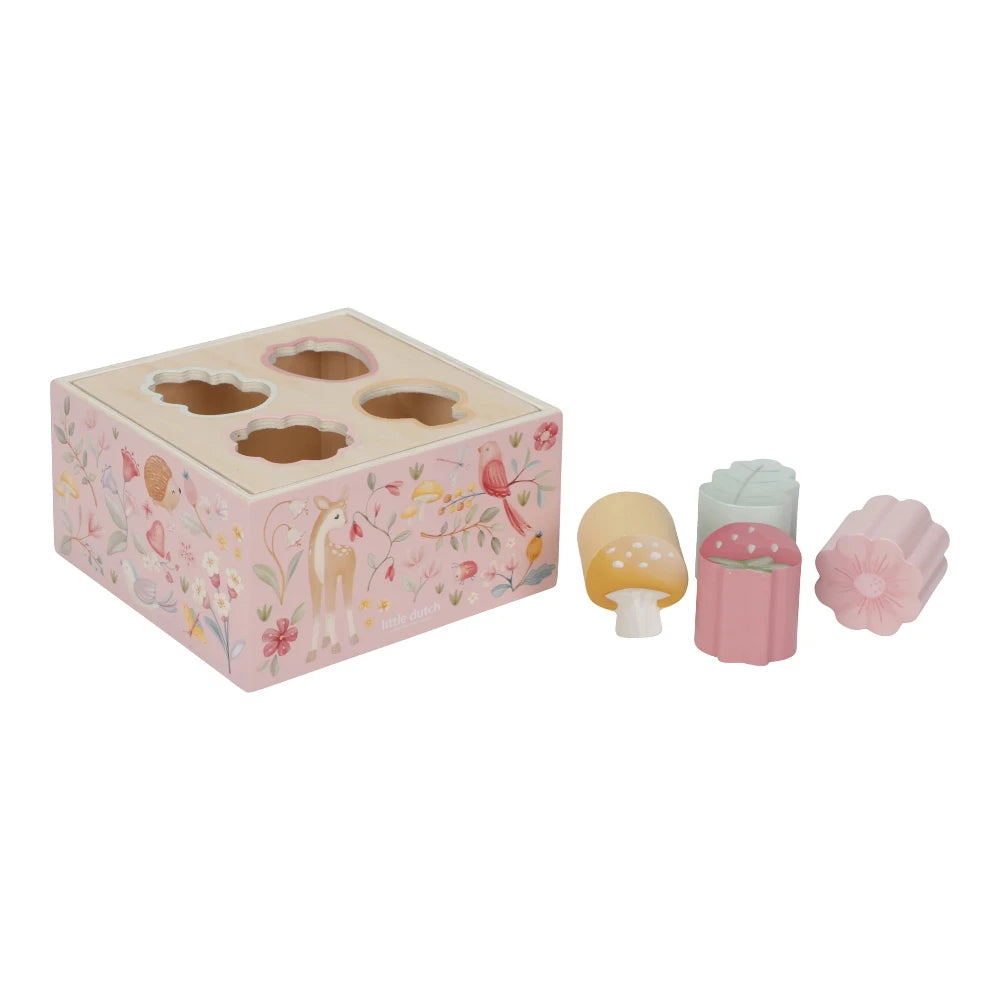 LITTLE DUTCH FAIRY GARDEN SHAPE SORTER