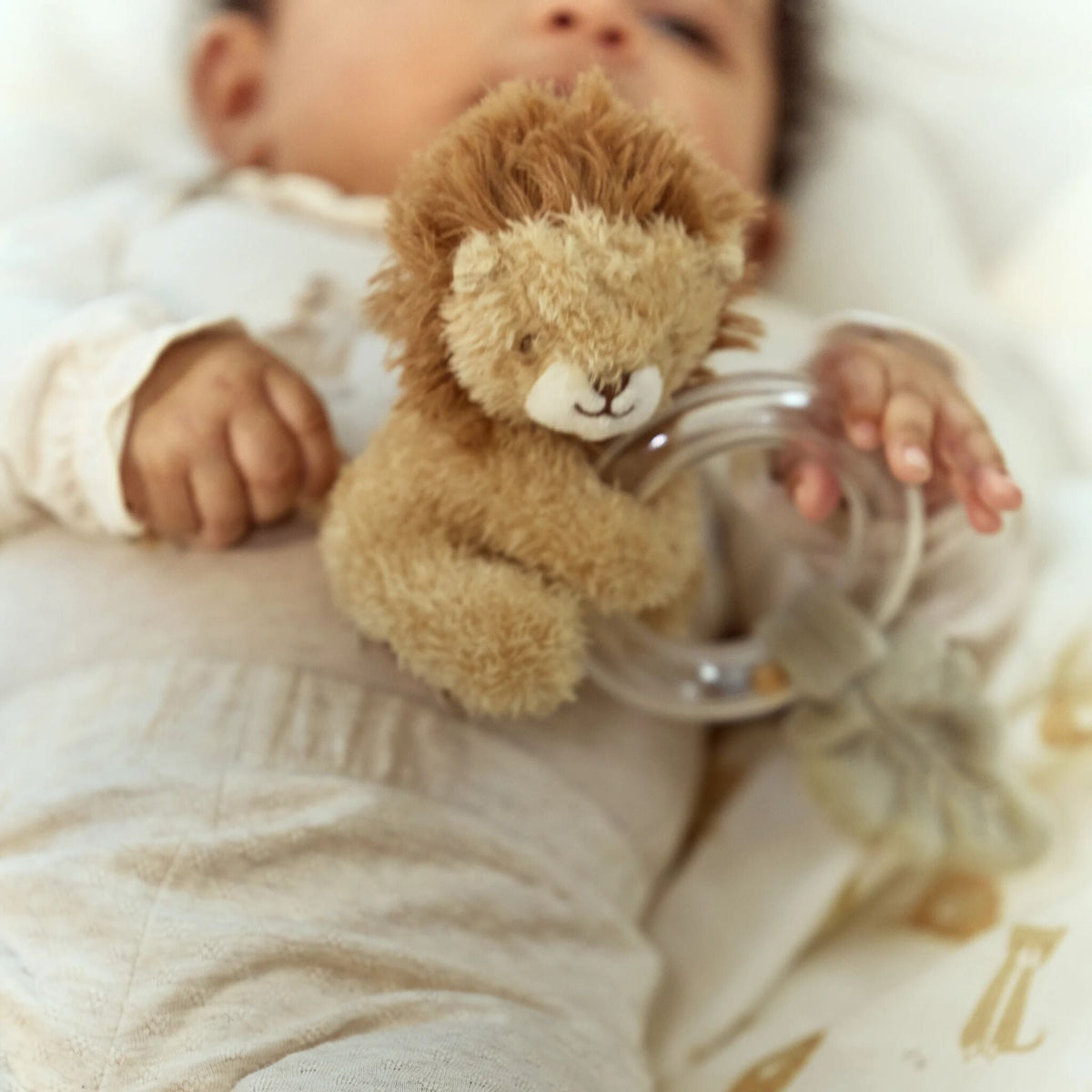 LITTLE DUTCH SAFARI FRIENDS LION RING RATTLE