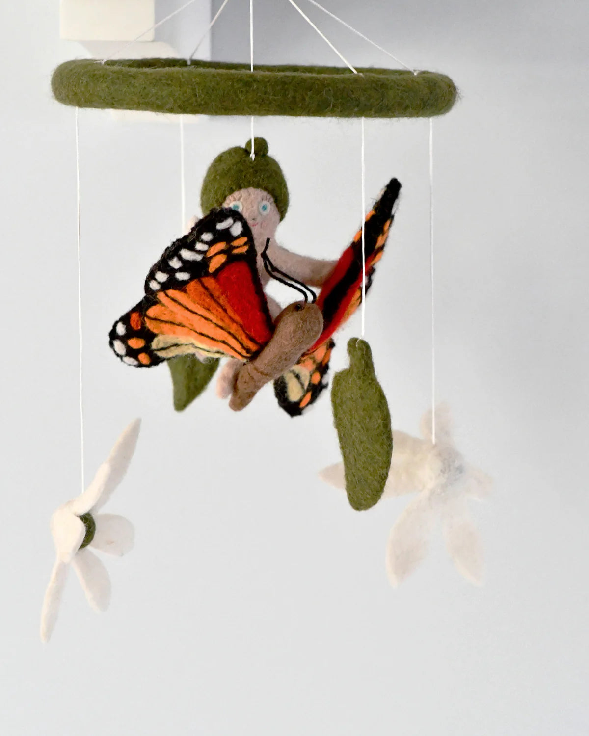 TARA TREASURES FELT MAY GIBBS BUTTERFLY BABY MOBILE