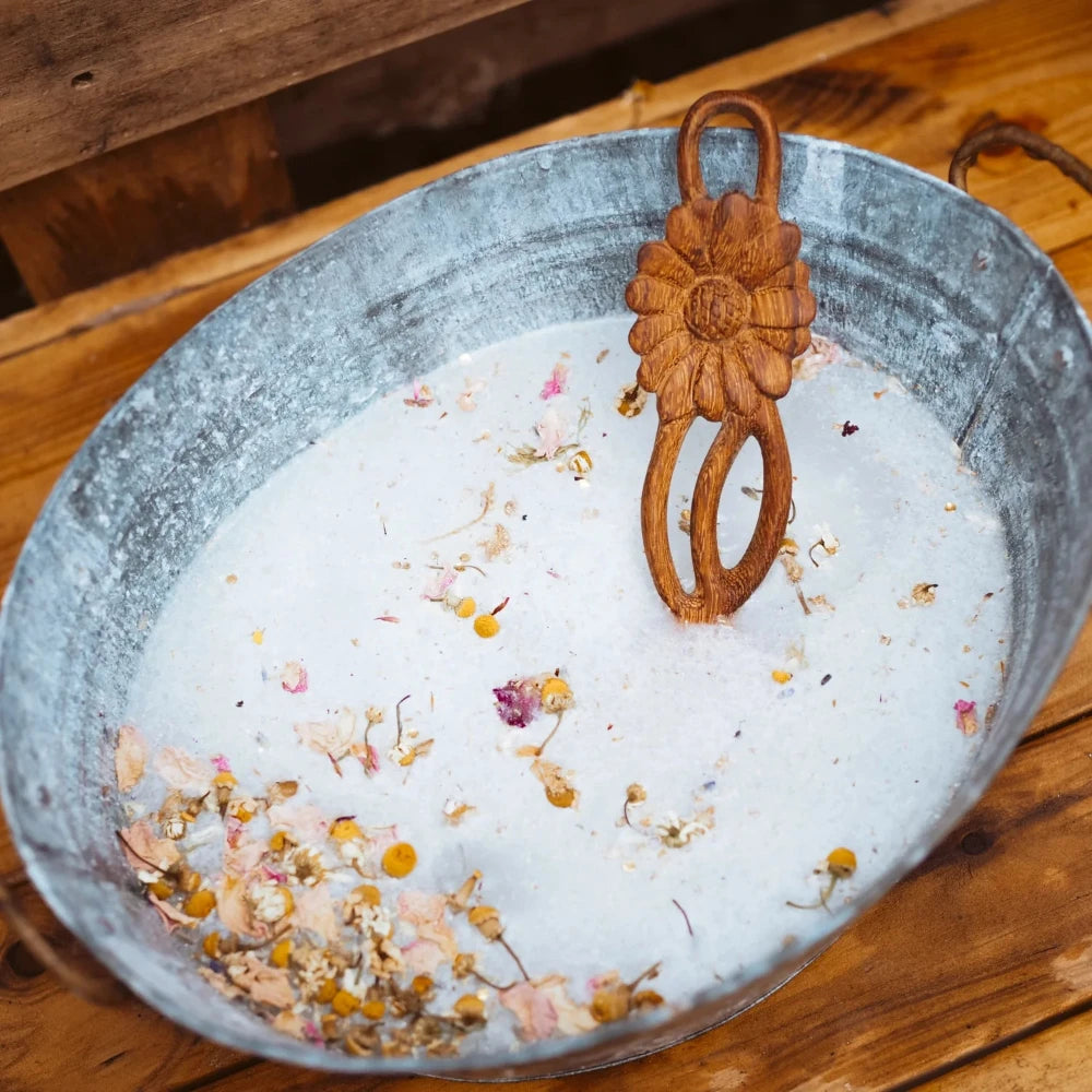 WILD MOUNTAIN CHILD HANDCRAFTED DAISY SPOON