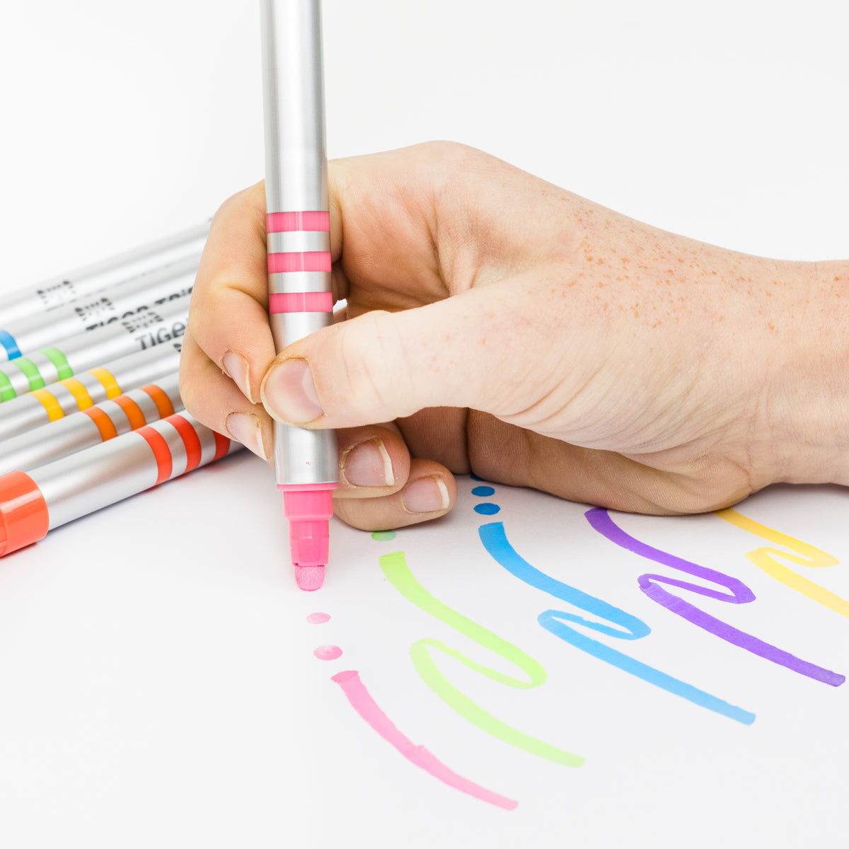 TIGER TRIBE DUAL TIP PAINT PENS 8 PACK