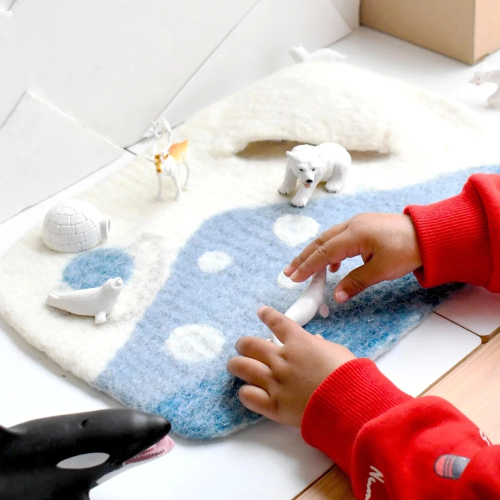 TARA TREASURES FELT ARCTIC PLAY MAT PLAYSCAPE