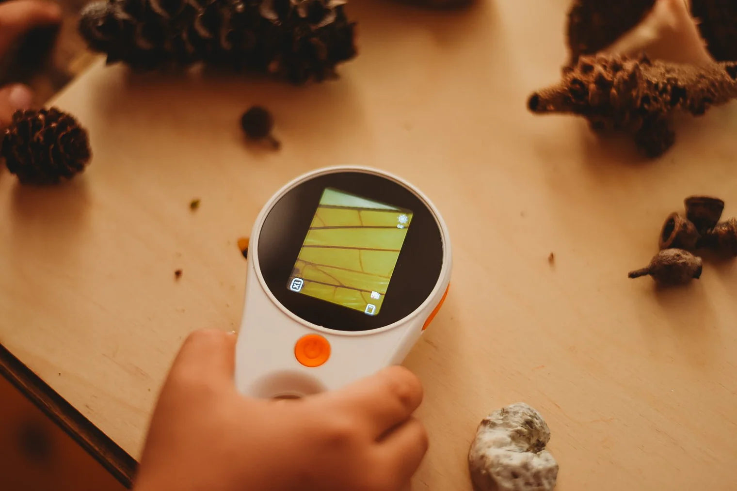 OUR EARTH LIFE DIGITAL MICROSCOPE